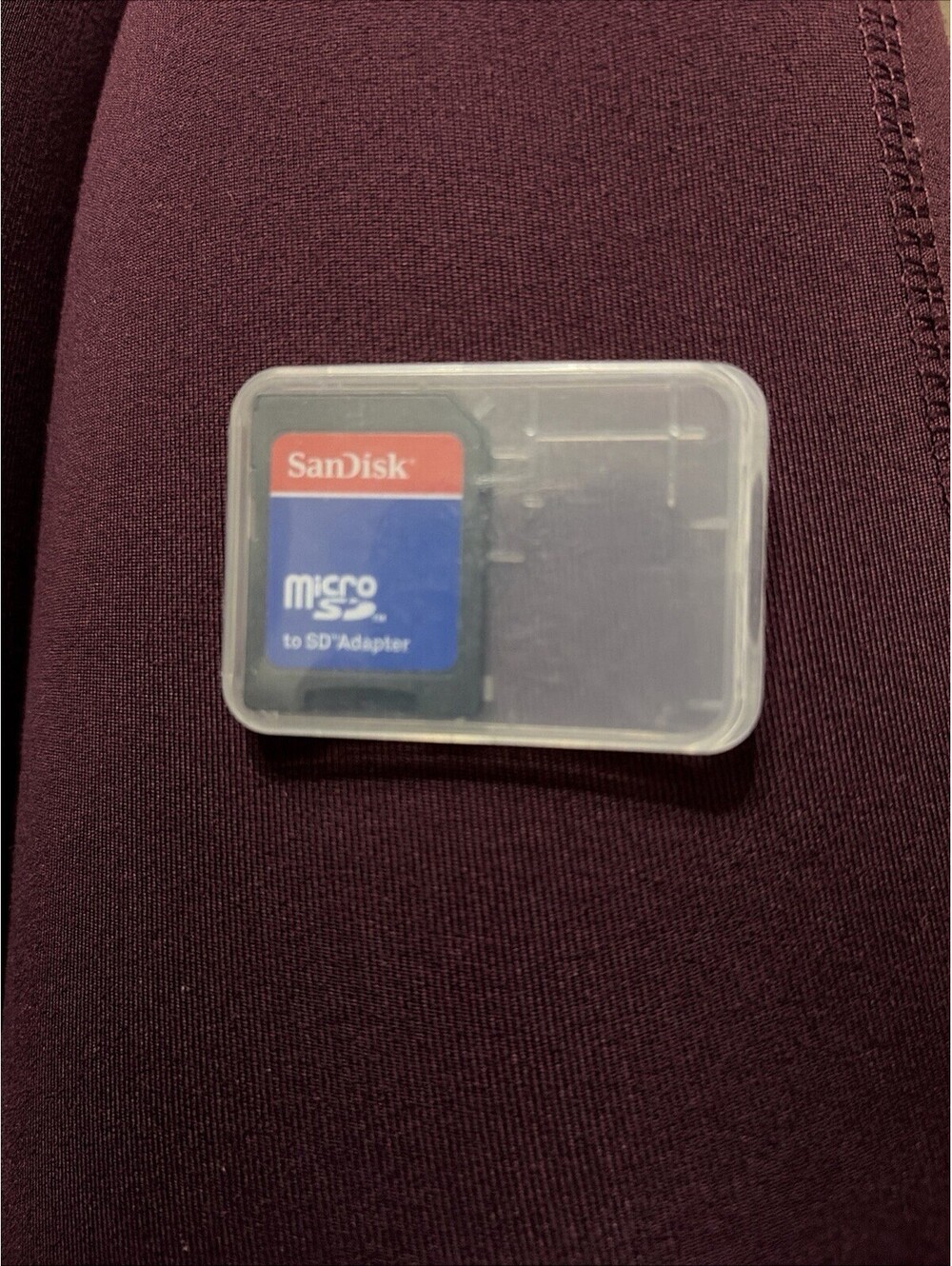 SanDisk Micro SD  To SD adapter With Case  (no Card )